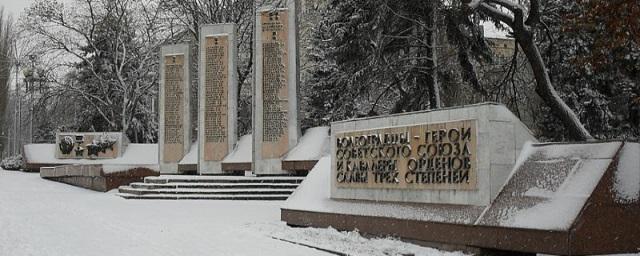 Осужденных из колоний-поселений вывели на экскурсии по памятным местам Волгограда