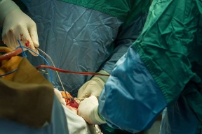 Novosibirsk doctors saved a man by removing a blood clot the size of a walnut
