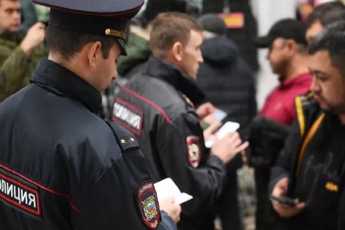 В НСО в ходе рейда выявили более 300 нарушений миграционного закона