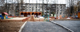 На территории детского сада №15 в Дмитрове заменили асфальтовое покрытие