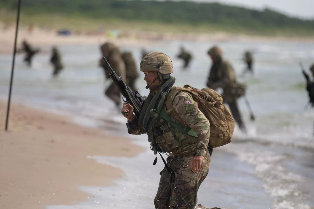 В Луганской области ВСУ отступали через Северский Донец на детских надувных кругах