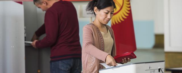 В Киргизии начались выборы президента