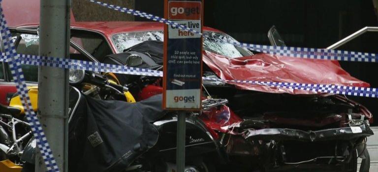 Полиция опровергла связь наезда на толпу в Мельбурне с терроризмом