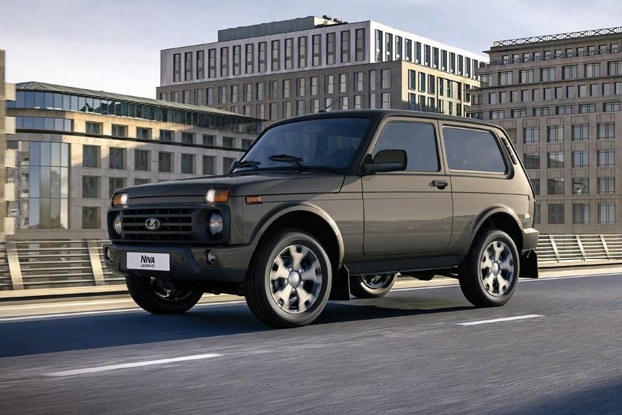 «АвтоВАЗ» возобновил продажи LADA Niva Legend в версиях Urban и Black