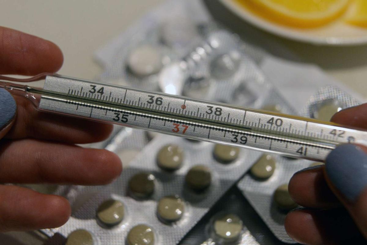 Более 7130 новых заболевших гриппом и ОРВИ зафиксировано в Мурманской области