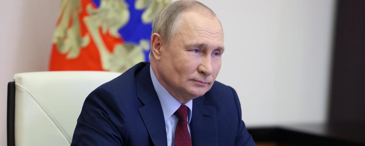 Путин назвал стабильной ситуацию на линии соприкосновения