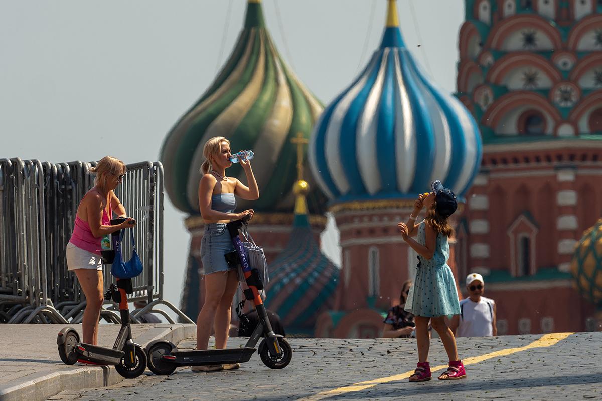 МЧС: в Москве 16-18 августа ожидается сильная жара до +31 градуса