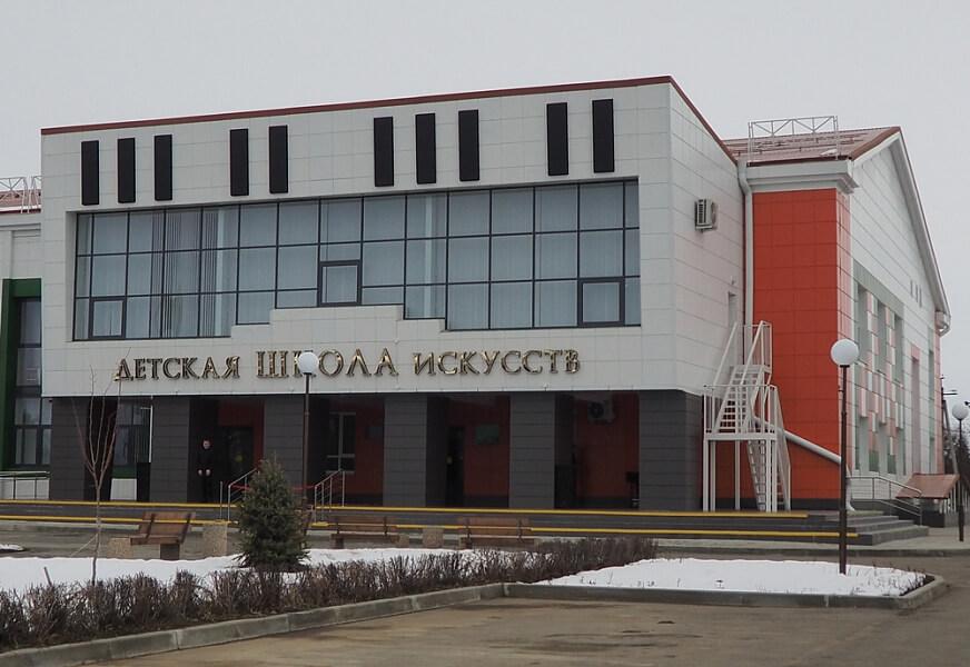 В Лабинске после реконструкции открылась детская школа искусств