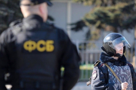 «Как только я заложила взрывчатку, меня сразу задержали»: ФСБ показала видео признания террористки в Москве