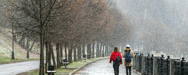 Аномально теплая погода наблюдается на всей территории России