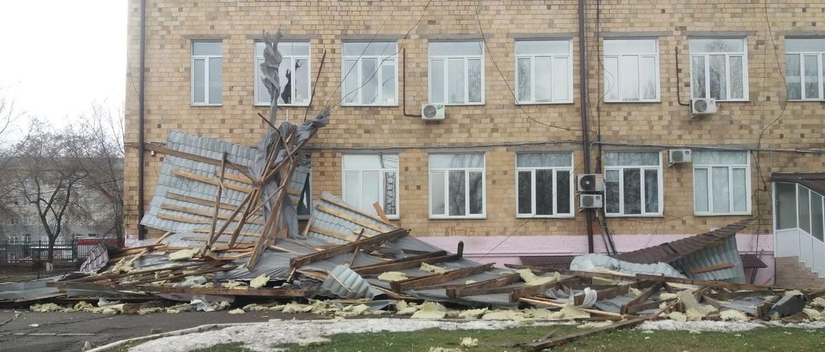 В Красноярском крае более 100 населённых пунктов остались без света из-за ветра