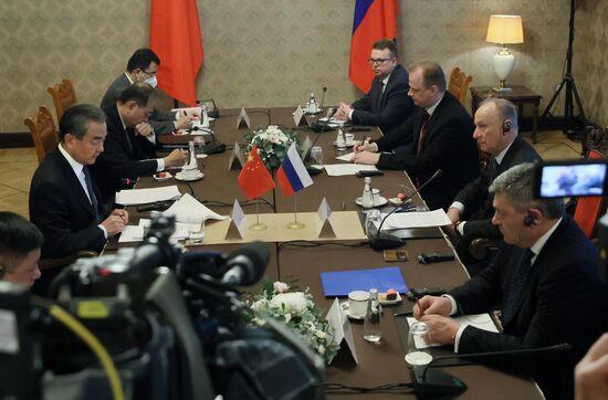 Украина готовится к мирным переговорам с Россией при участии стран Глобального Юга