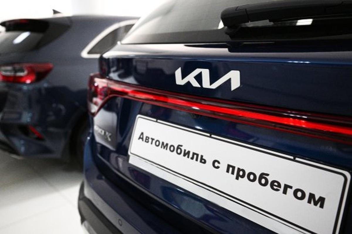 Исследование: В России цены на авто с пробегом снизились, а продажи показали рост