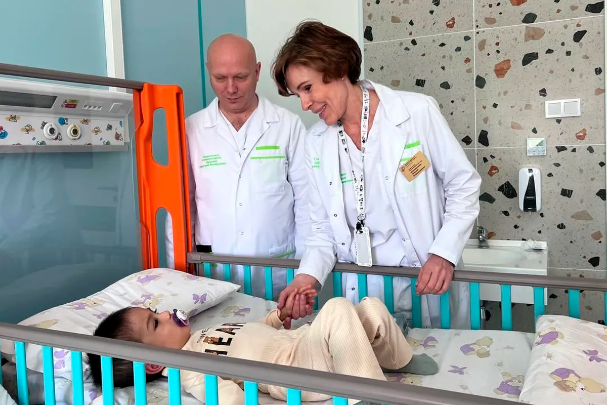 Двухлетний ребенок после нападения наркомана в Шереметьево переведен из реанимации