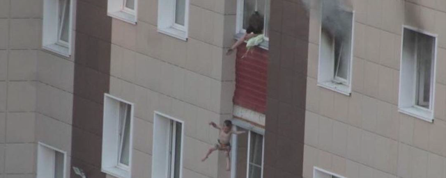 СК проверяет обстоятельства произошедшего в Новосибирске пожара