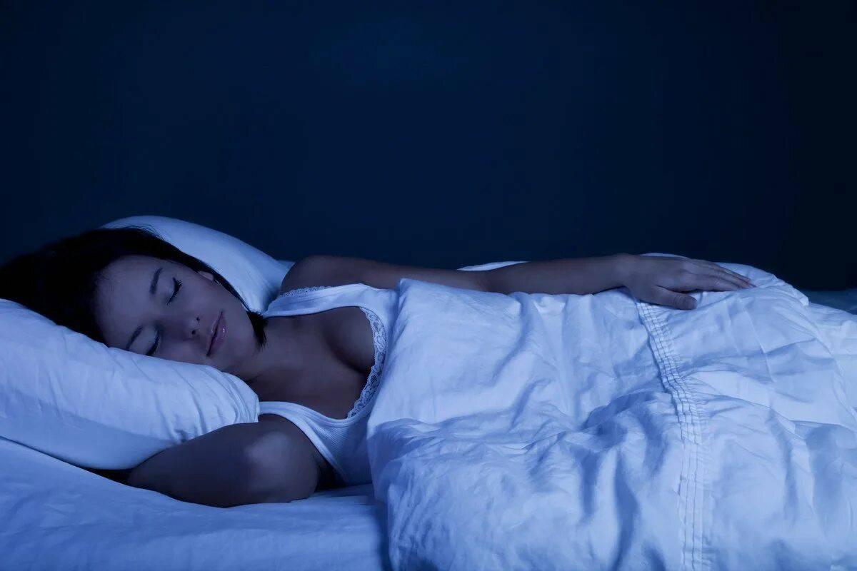 Врач-сомнолог развенчал миф о «правильном» времени отхода ко сну