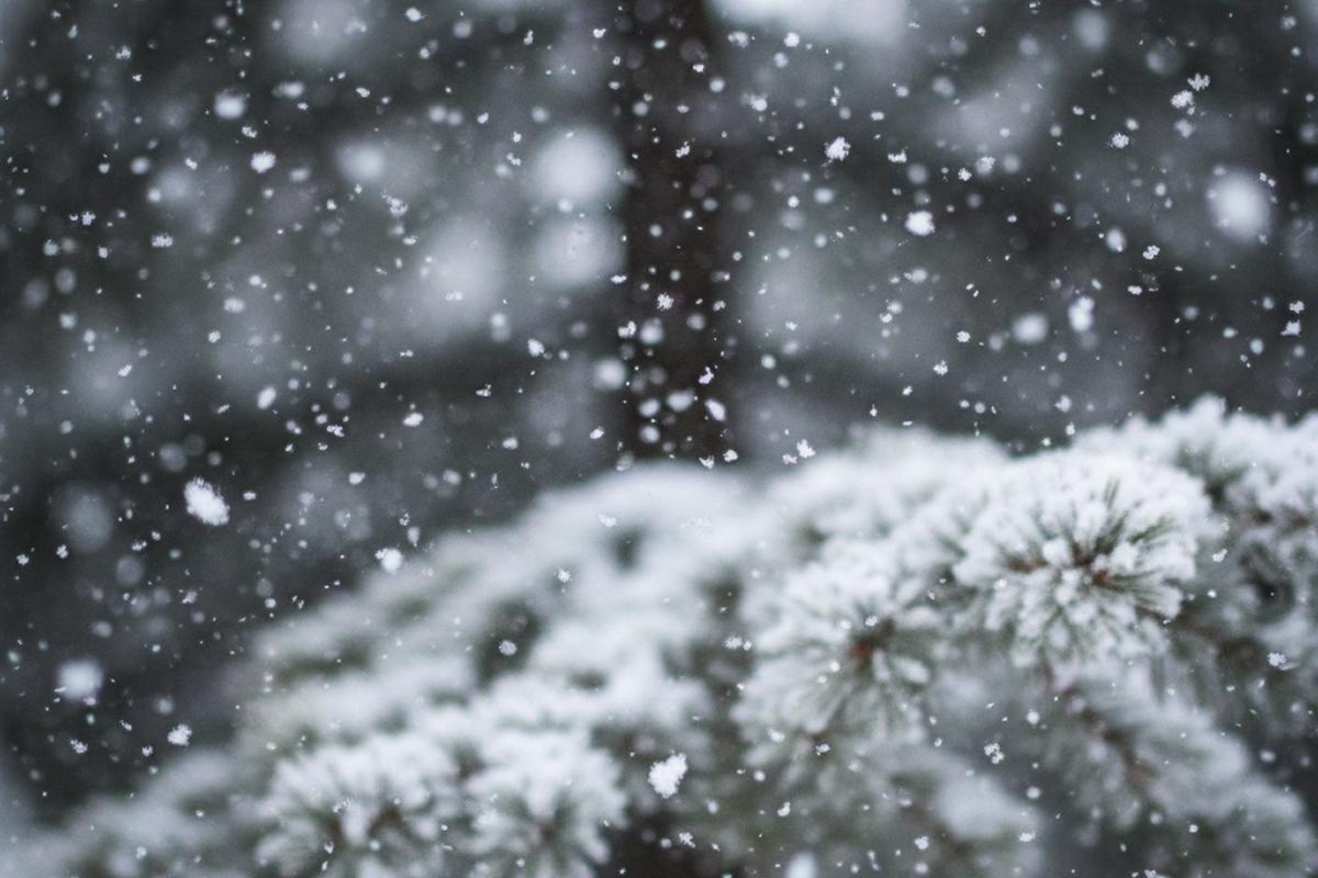 В Ульяновске ввели режим повышенной готовности из-за рекордного снегопада