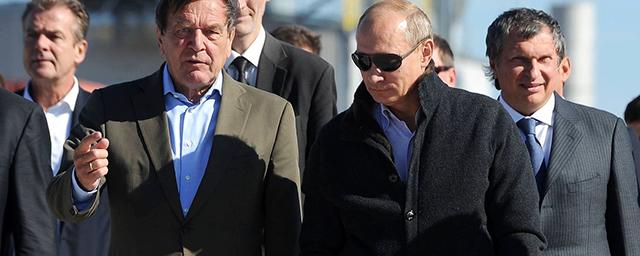 Экс-канцлер Германии Герхард Шредер заявил, что не будет извиняться за дружбу с Владимиром Путиным