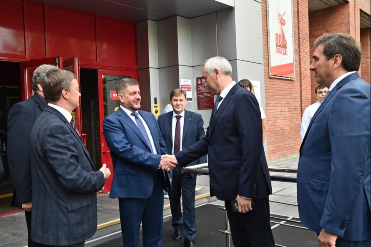 Первые 30 финалистов проекта «Герои НовоСибири» приступили к обучению