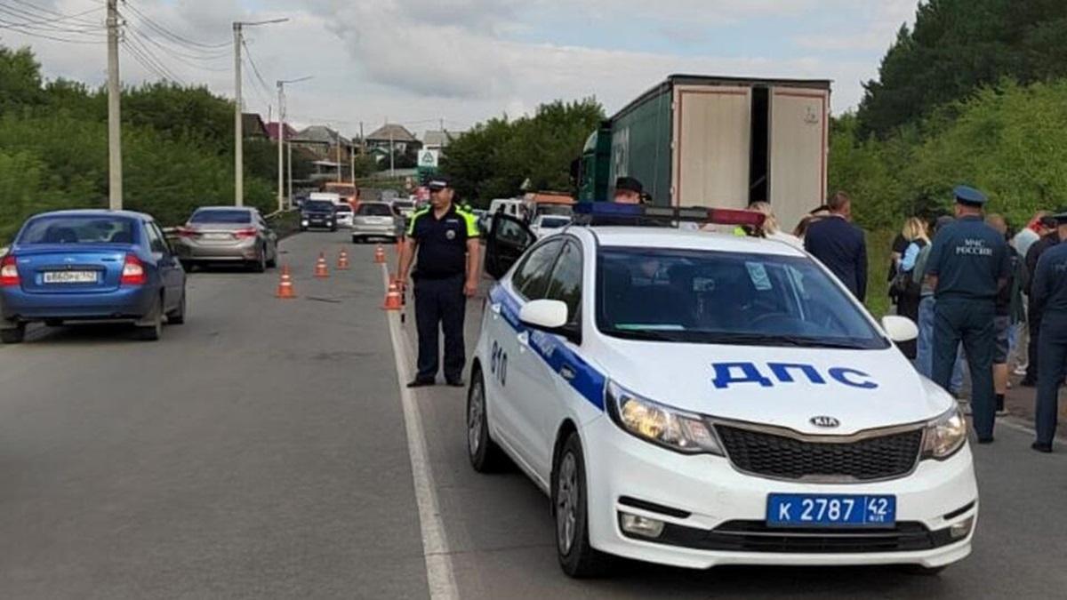 В страшном ДТП с «Камазом» разбились насмерть пять человек