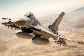 Столтенберг: ВСУ имеют право бить по целям за пределами Украины с F-16
