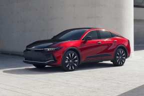 Toyota Avalon ворвался в Россию с ценой ниже китайских конкурентов