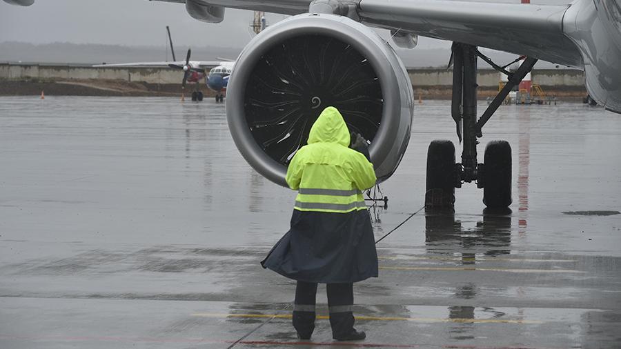 В Краснодаре благополучно сел пассажирский Boeing 737 с неисправными закрылками