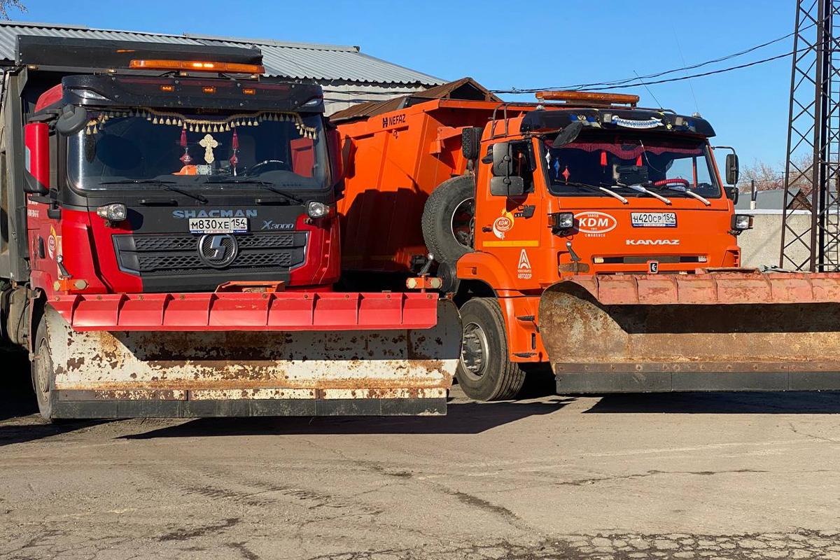 На дорогах Новосибирской области в зимний сезон будут дежурить 1300 единиц техники и организуют 36 пунктов обогрева