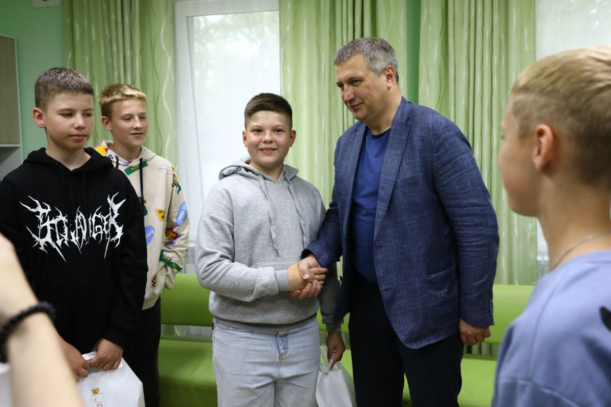 Иван Носков пообщался с детьми из Курска, отдыхающими в центре «Авангард-Самара»