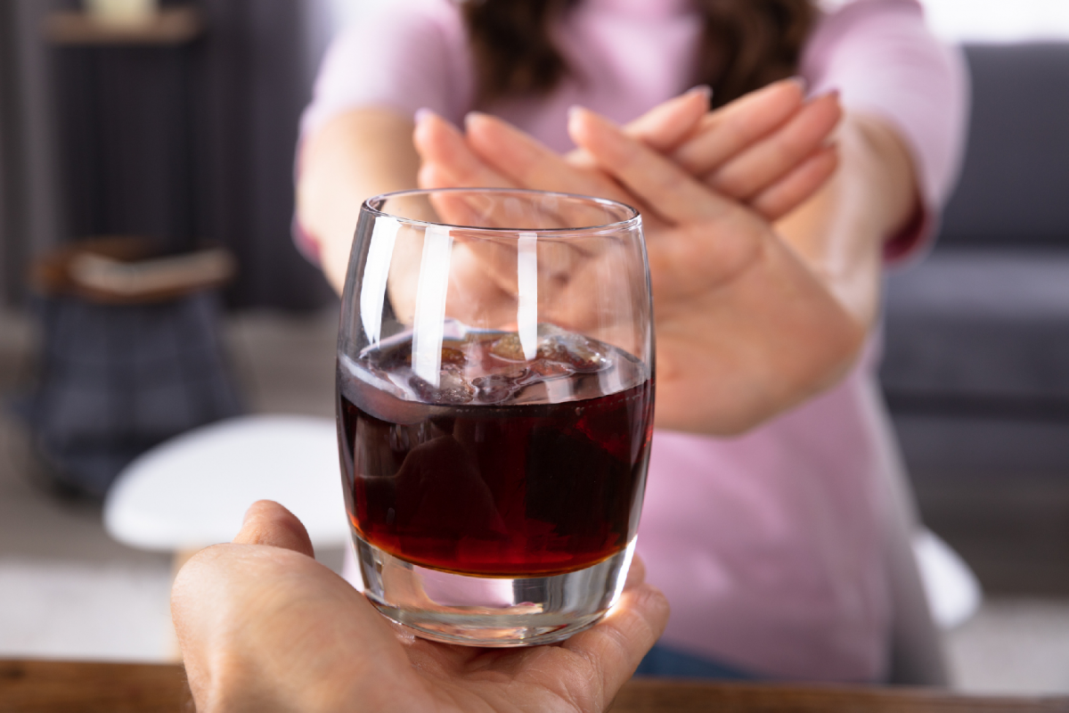 Нарколог назвал причины утраты интереса россиян к алкоголю