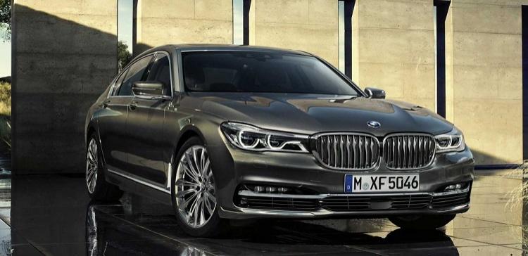 BMW 7-Series получит двигатель V12 от Rolls-Royce