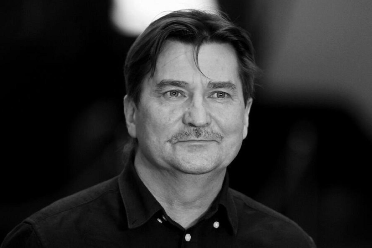 Виной всему мертвое волнение: режиссер Юрий Бутусов утонул в Черном море во время отпуска в Болгарии