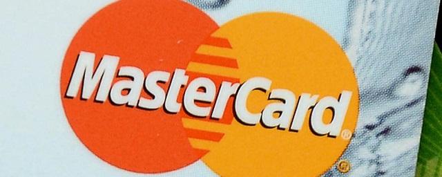 Mastercard тестирует в РФ технологию оплаты подмигиванием камере