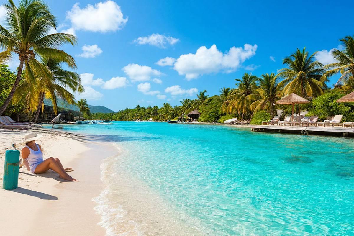 «Отдыхать - обязательно!»: в ХМАО работодатели угрожают трудоголикам, отказывающимся от отпуска