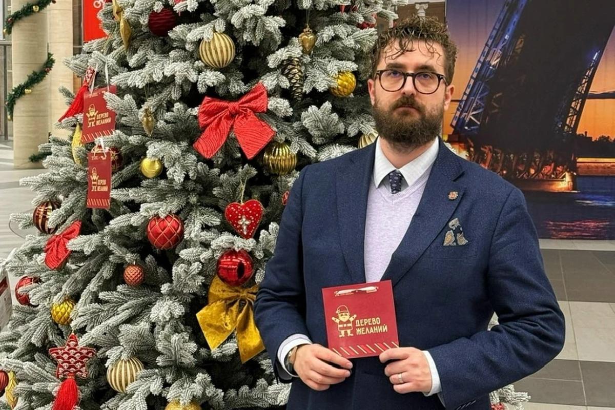 «Арест за арестом»: силовики накрыли четвертого крупного чиновника за месяц — Толстых стал звеном в цепи