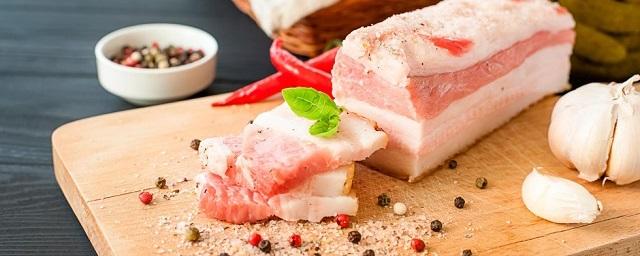 Медики назвали шесть продуктов, влияющих на работу мозга