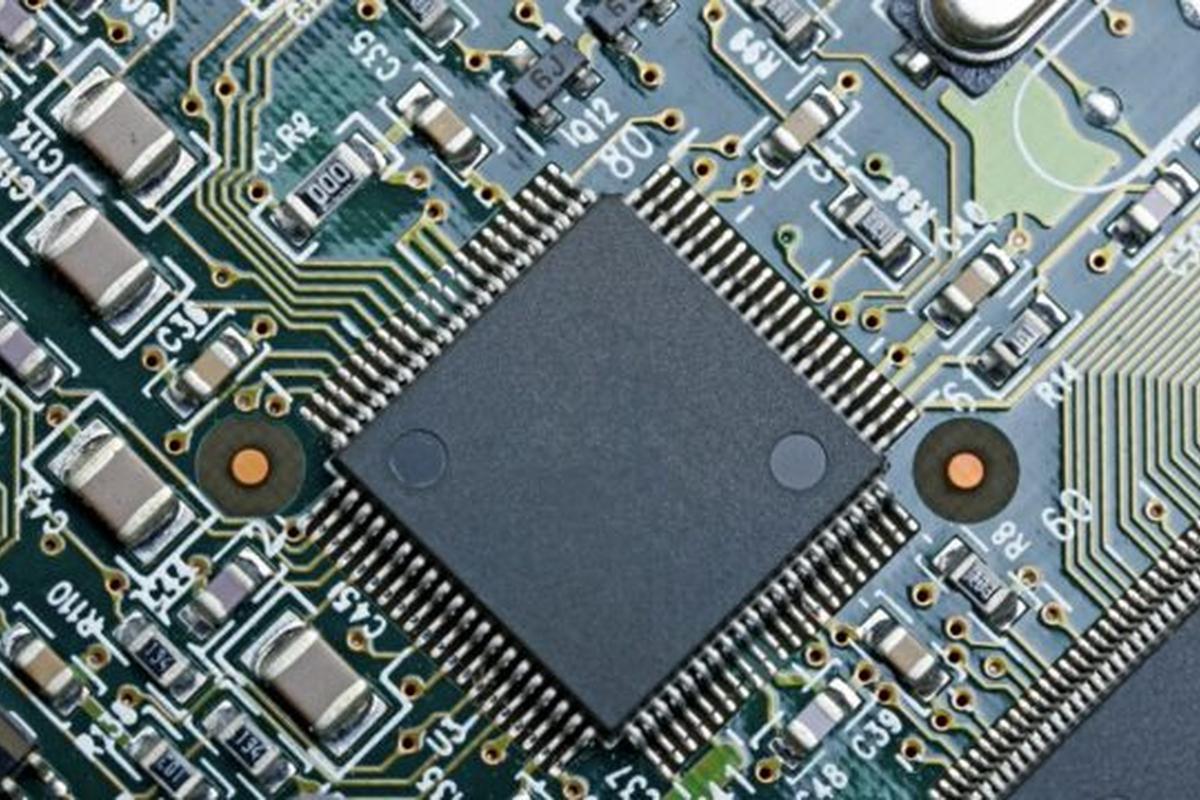 США ограничили импорт микрочипов в Польшу