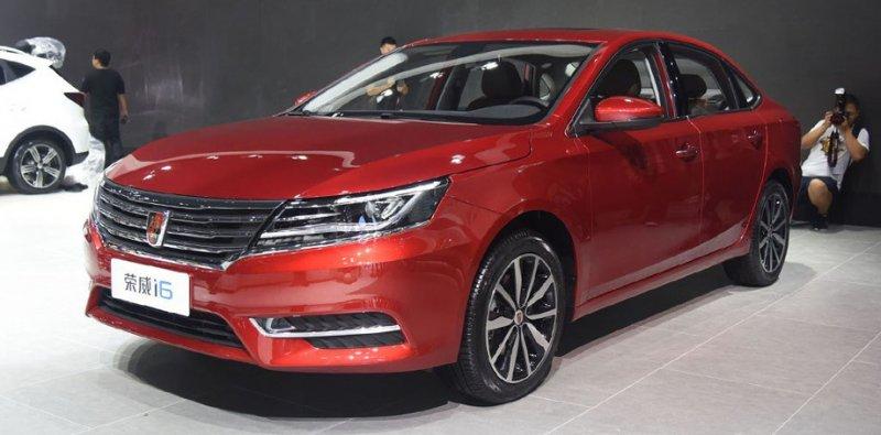 Флагманский седан Roewe i6 поступит в продажу 17 февраля