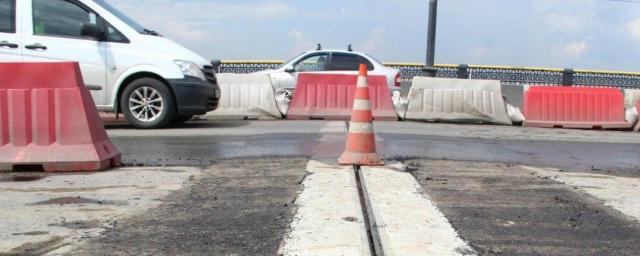 В Омске завершился ремонт швов Ленинградского моста