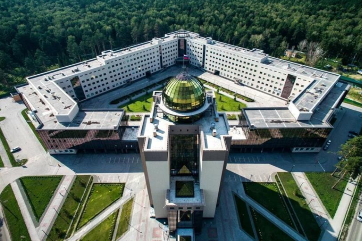 67 человек на место: Новосибирский госуниверситет привлек рекордное число абитуриентов