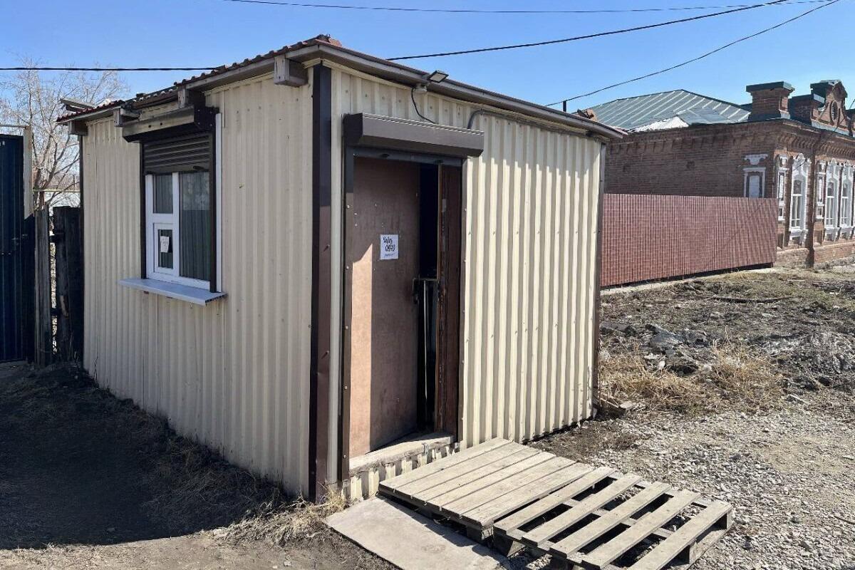 В Колывани ликвидирован подпольный склад сигарет