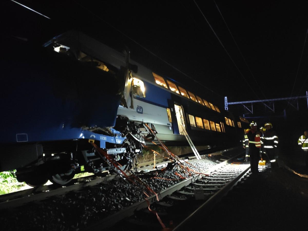 В Чехии столкнулись два поезда, есть пострадавшие