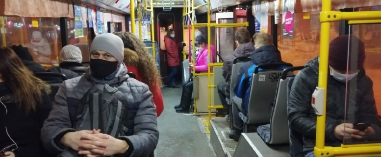 В Мурманской области за перевозку пассажиров без маски юрлицам грозит штраф до 300 тысяч рублей