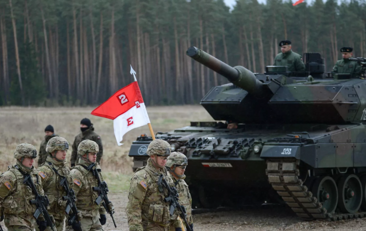 Стало известно, при каком условии страны Балтии и Польша могут ввести войска на Украину