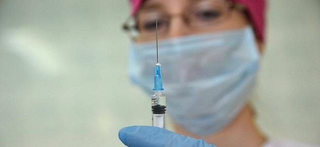 В Узбекистане свыше 3400 добровольцев получили первую дозу китайской вакцины от коронавируса