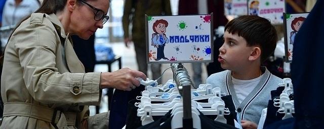 Роскачество: 60% школьной формы для мальчиков шьется с нарушением