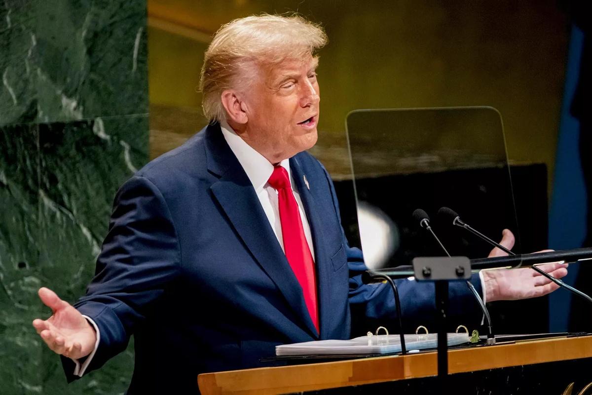 Президент США прокомментировал ситуацию столкновения между Пакистаном и Афганистаном