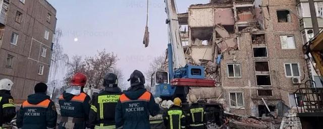 Спасатели закончили разбор завала на месте рухнувшего подъезда дома в Ефремове