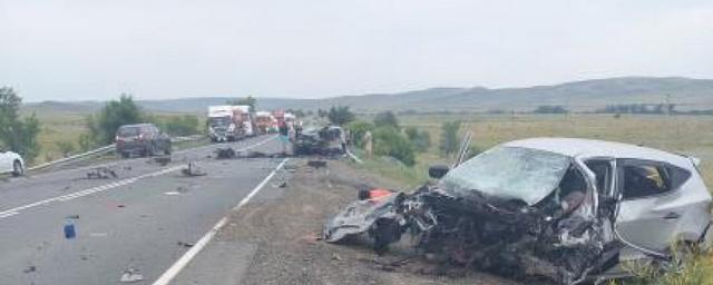 В Оренбургской области в тройном ДТП погибли семь человек