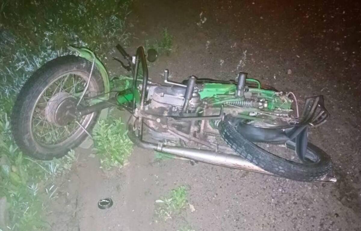 В Тверской области подросток разбился, врезавшись на мотоцикле в легковушку